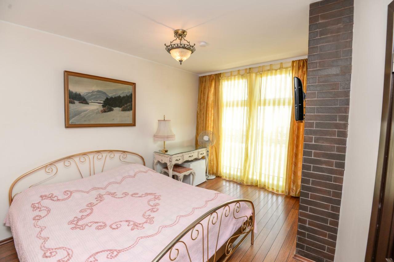 Columba Livia Guesthouse Palanga Bagian luar foto
