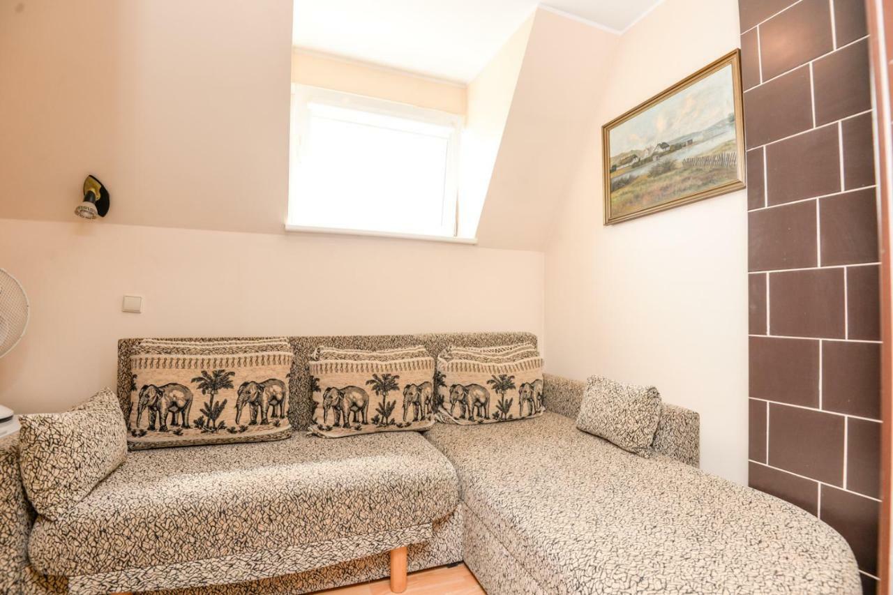 Columba Livia Guesthouse Palanga Bagian luar foto